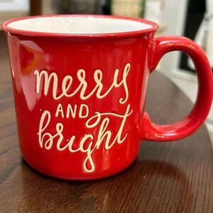 18oz Christmas Mug “Merry & Bright” like new condition